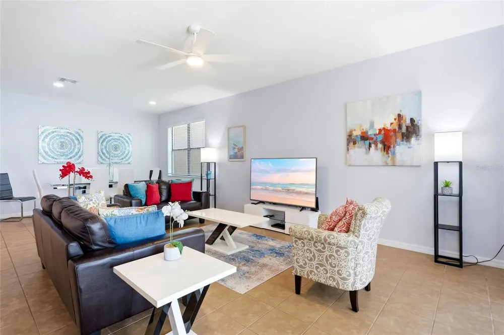 2275 VICTORIA DRIVE Davenport, FL 33837