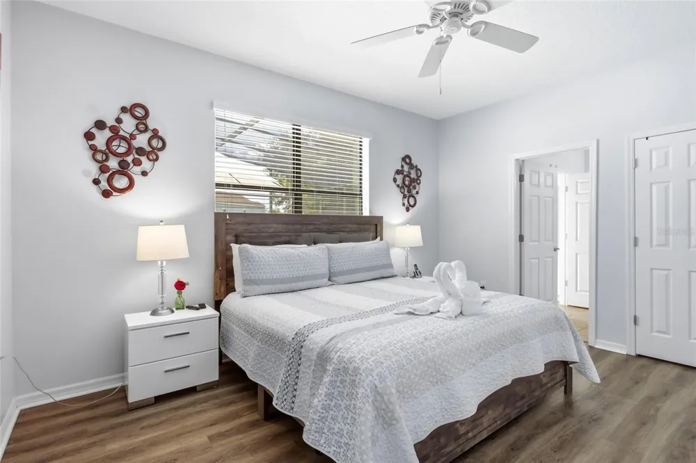 2275 VICTORIA DRIVE Davenport, FL 33837