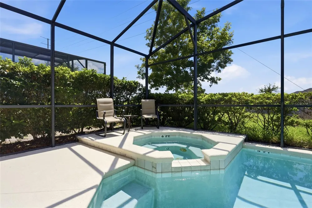 2275 VICTORIA DRIVE Davenport, FL 33837