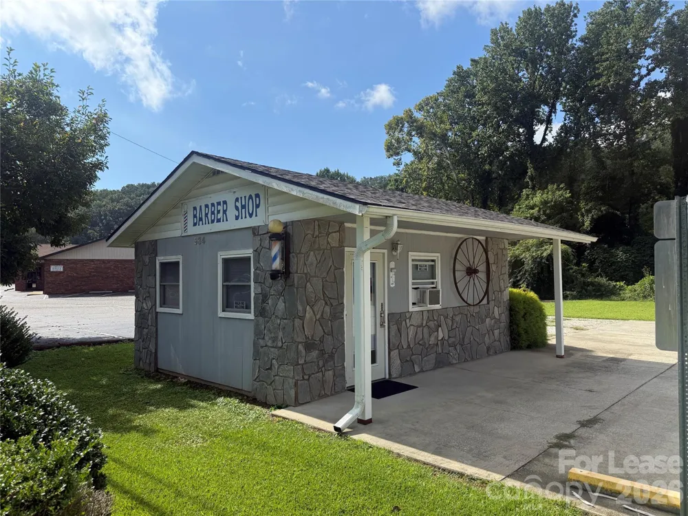 934 Rutherford Road Marion, NC 28752
