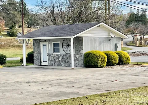 934 Rutherford Road