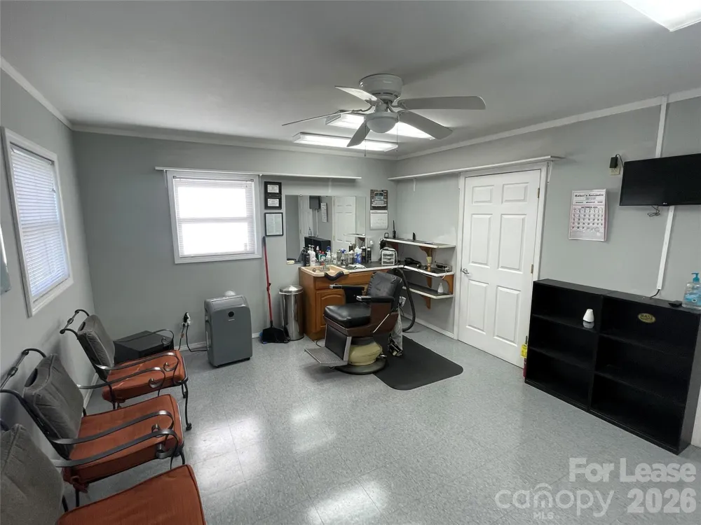 934 Rutherford Road Marion, NC 28752