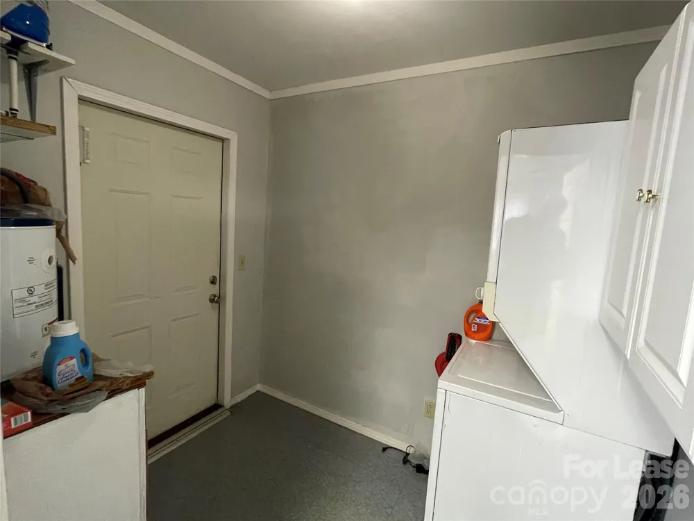 934 Rutherford Road Marion, NC 28752