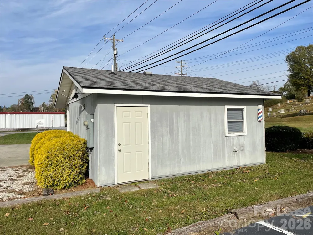 934 Rutherford Road Marion, NC 28752