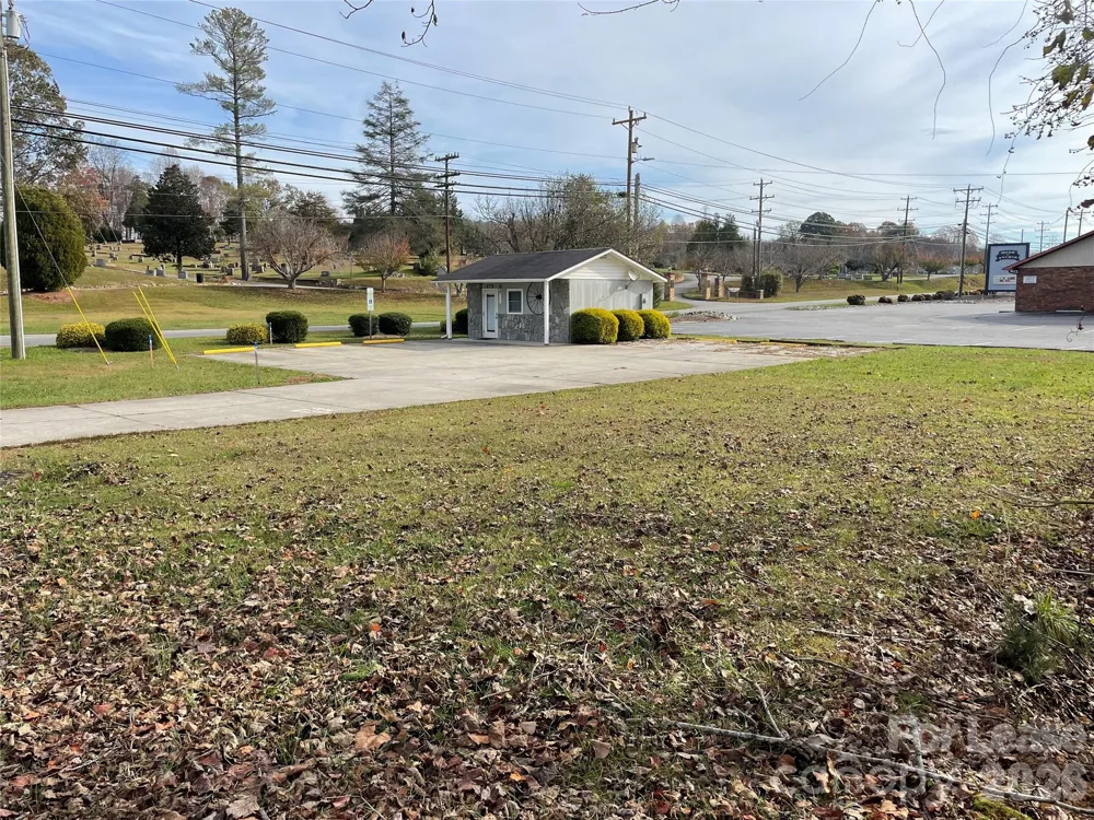 934 Rutherford Road Marion, NC 28752