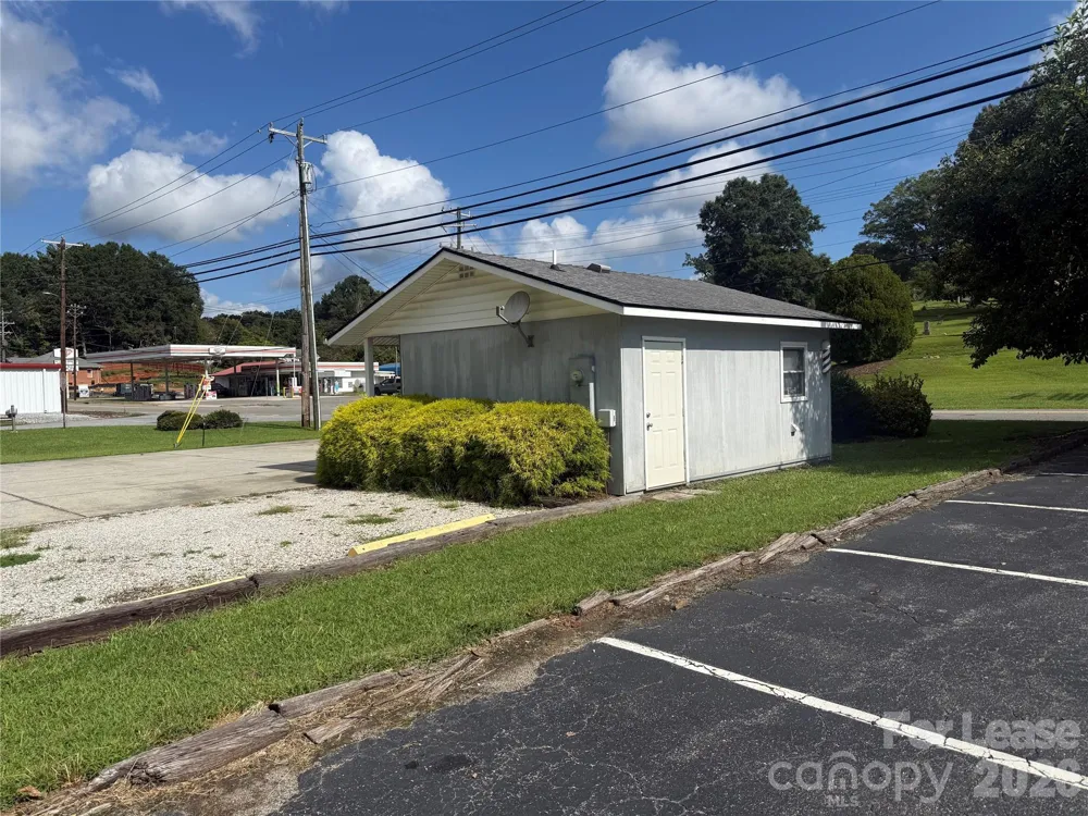 934 Rutherford Road Marion, NC 28752