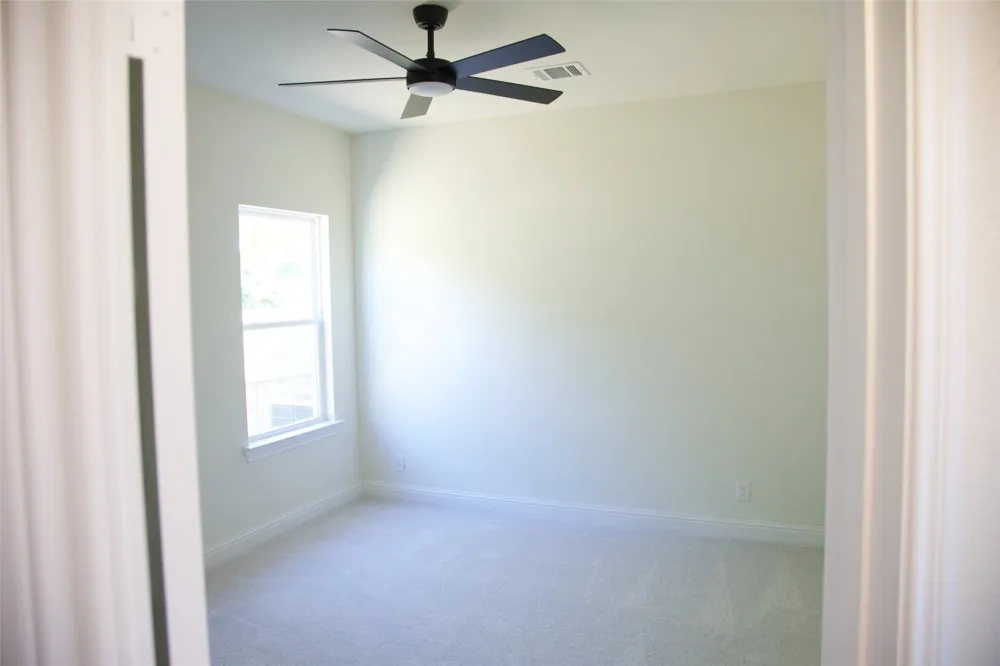 9432 PRAIRIEVIEW DRIVE Crowley, TX 76134