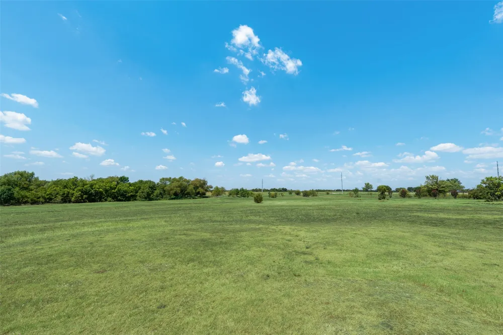 1122 County Road 1224 Celina, TX 75009