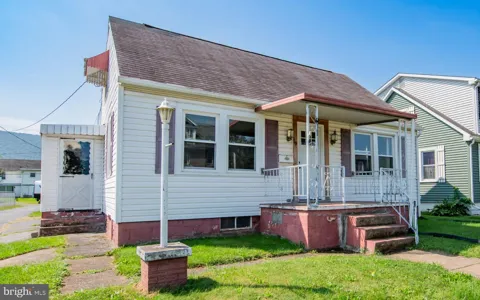 710 E CHURCH STREET