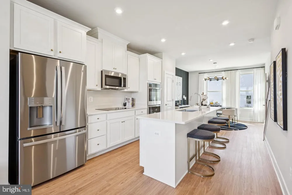 46341 CRANSTON STREET Potomac Falls, VA 20165