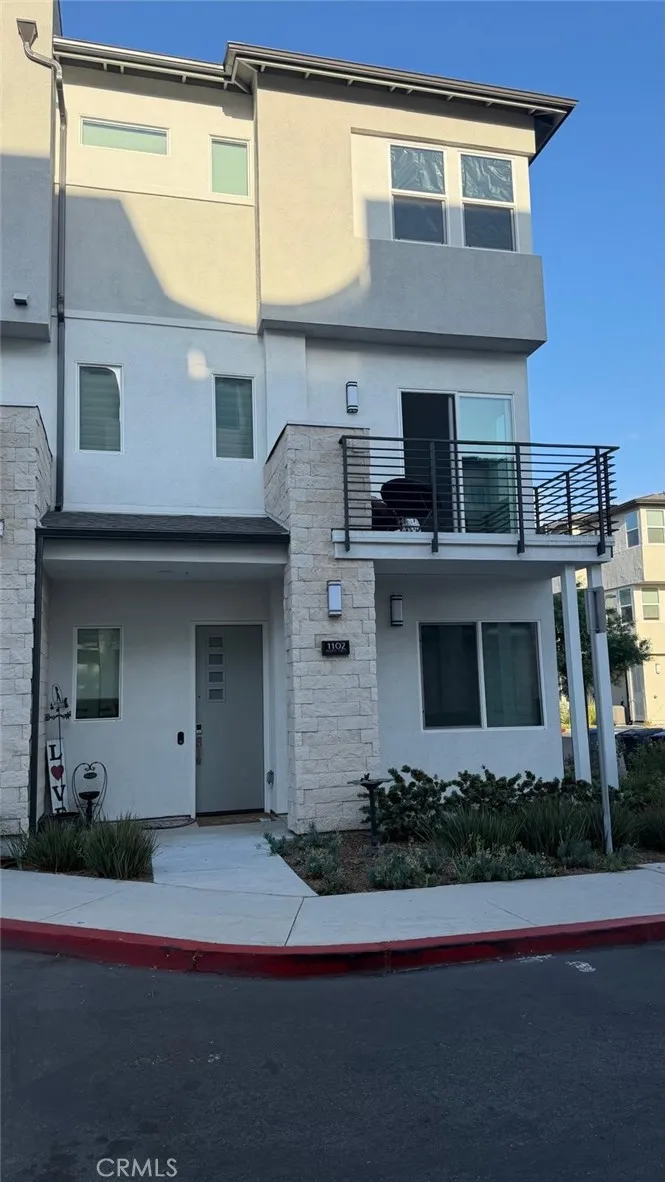 1102 W Bushell St Anaheim, CA 92805