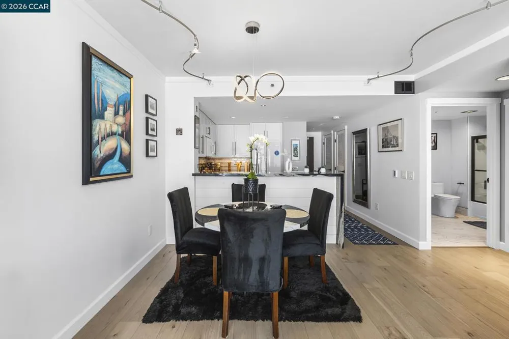 403 Main St San Francisco, CA 94105