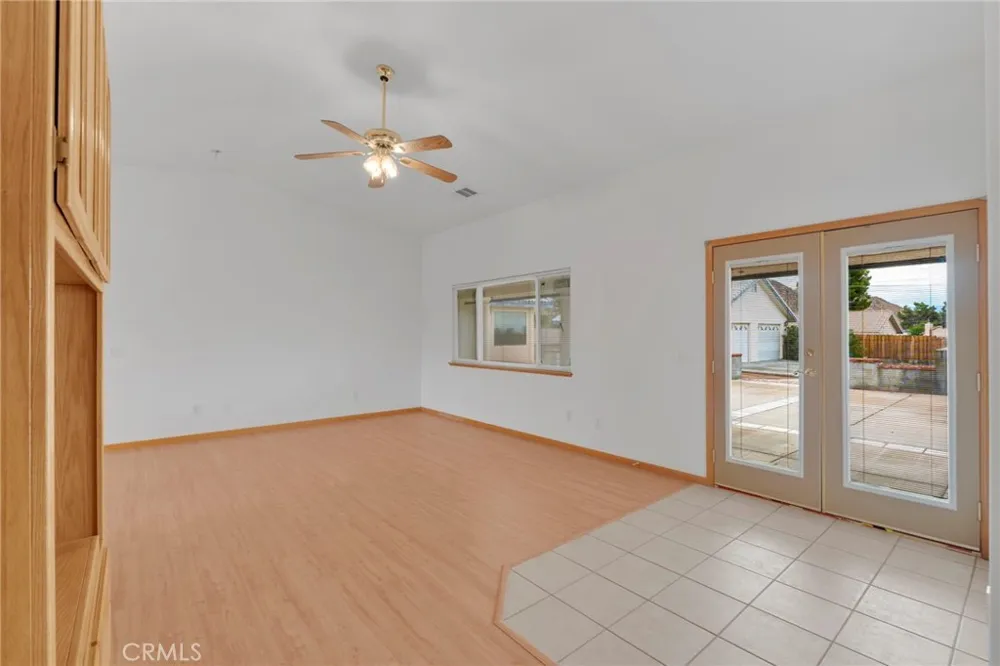 19311 Roanoke Road Apple Valley, CA 92307