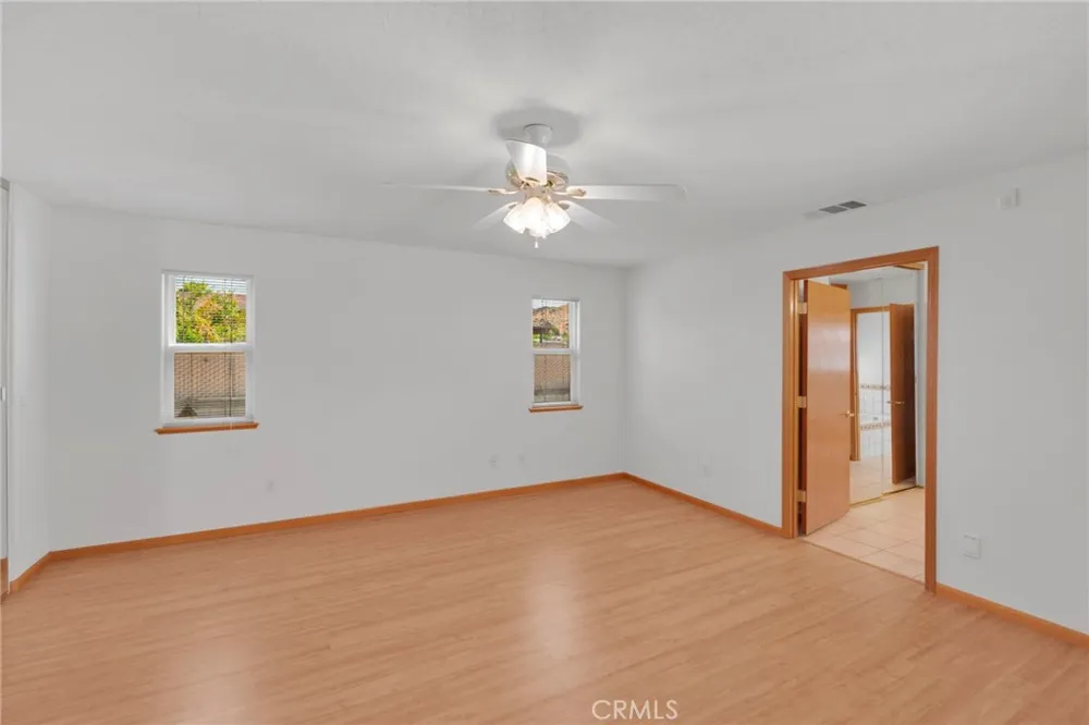 19311 Roanoke Road Apple Valley, CA 92307