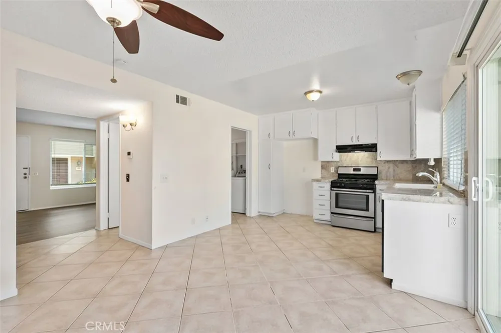11 Rosemary #20 Irvine, CA 92604