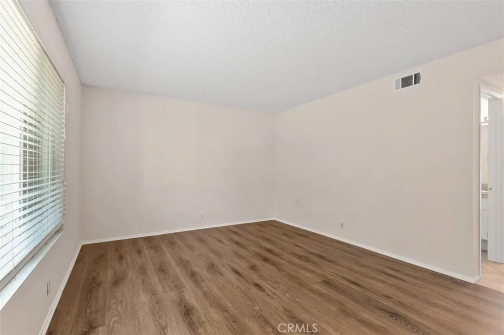 11 Rosemary #20 Irvine, CA 92604