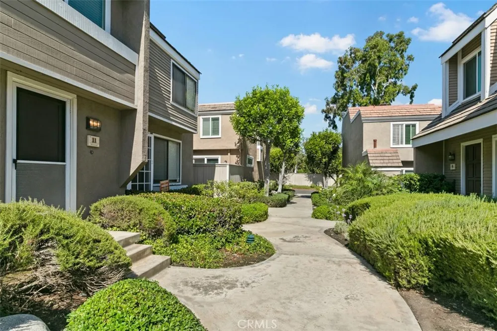 11 Rosemary #20 Irvine, CA 92604
