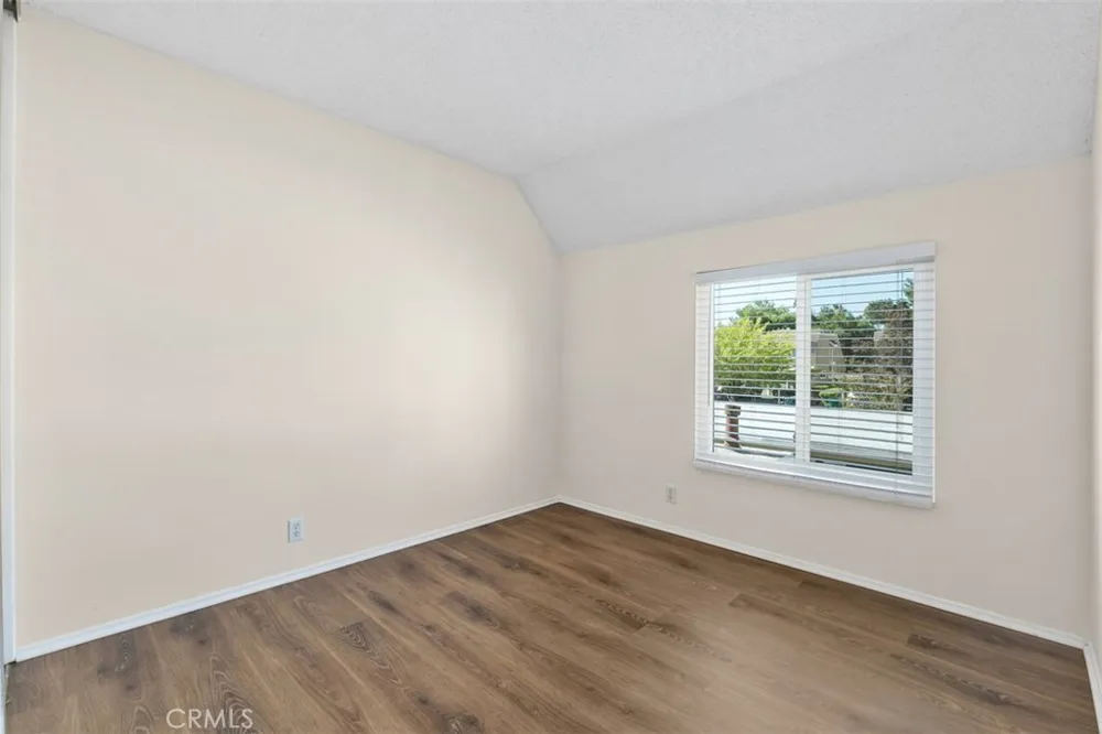 11 Rosemary #20 Irvine, CA 92604