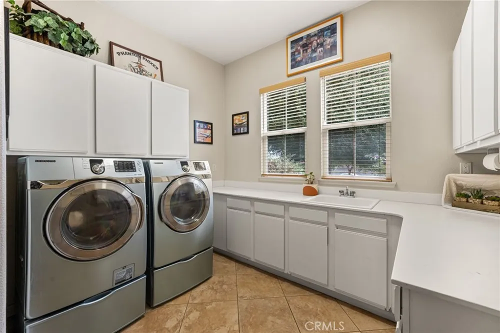 12816 Windstar Rancho Cucamonga, CA 91739
