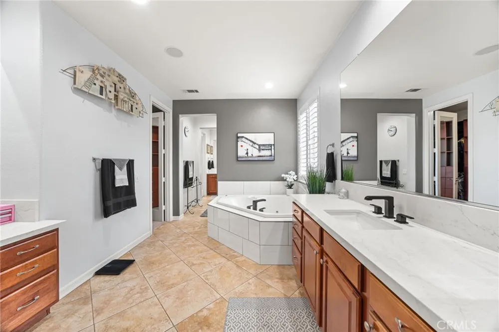 12816 Windstar Rancho Cucamonga, CA 91739