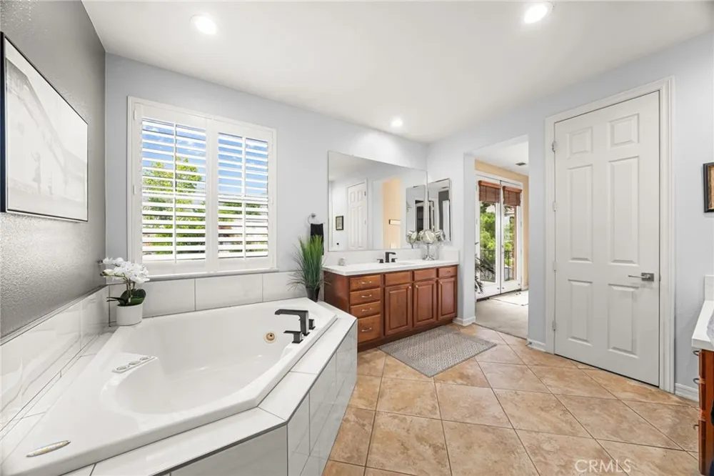 12816 Windstar Rancho Cucamonga, CA 91739