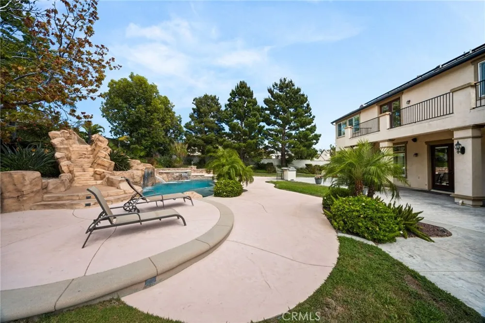 12816 Windstar Rancho Cucamonga, CA 91739