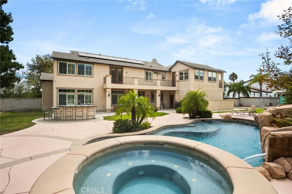 12816 Windstar Rancho Cucamonga, CA 91739