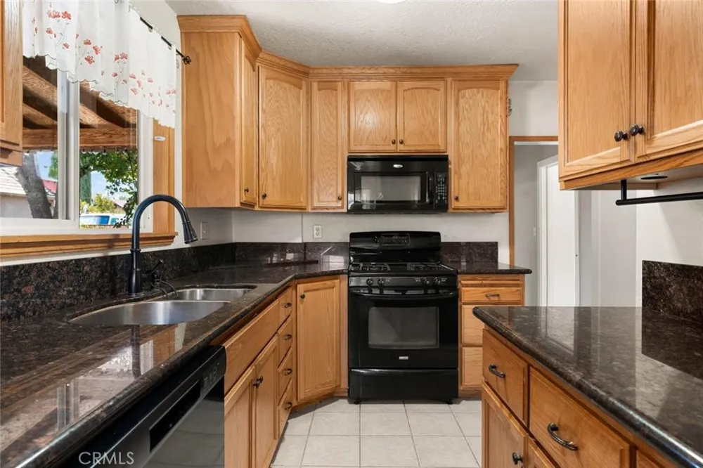 418 W Laurel Street Willows, CA 95988