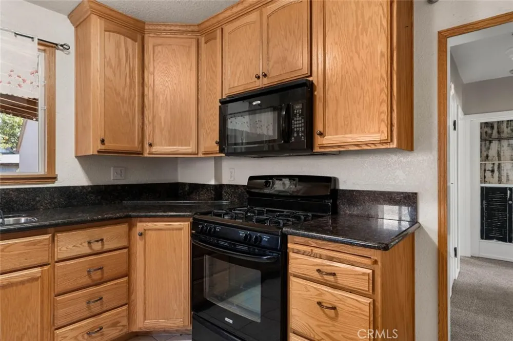 418 W Laurel Street Willows, CA 95988