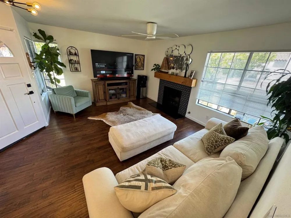 3533 Voyager San Diego, CA 92130