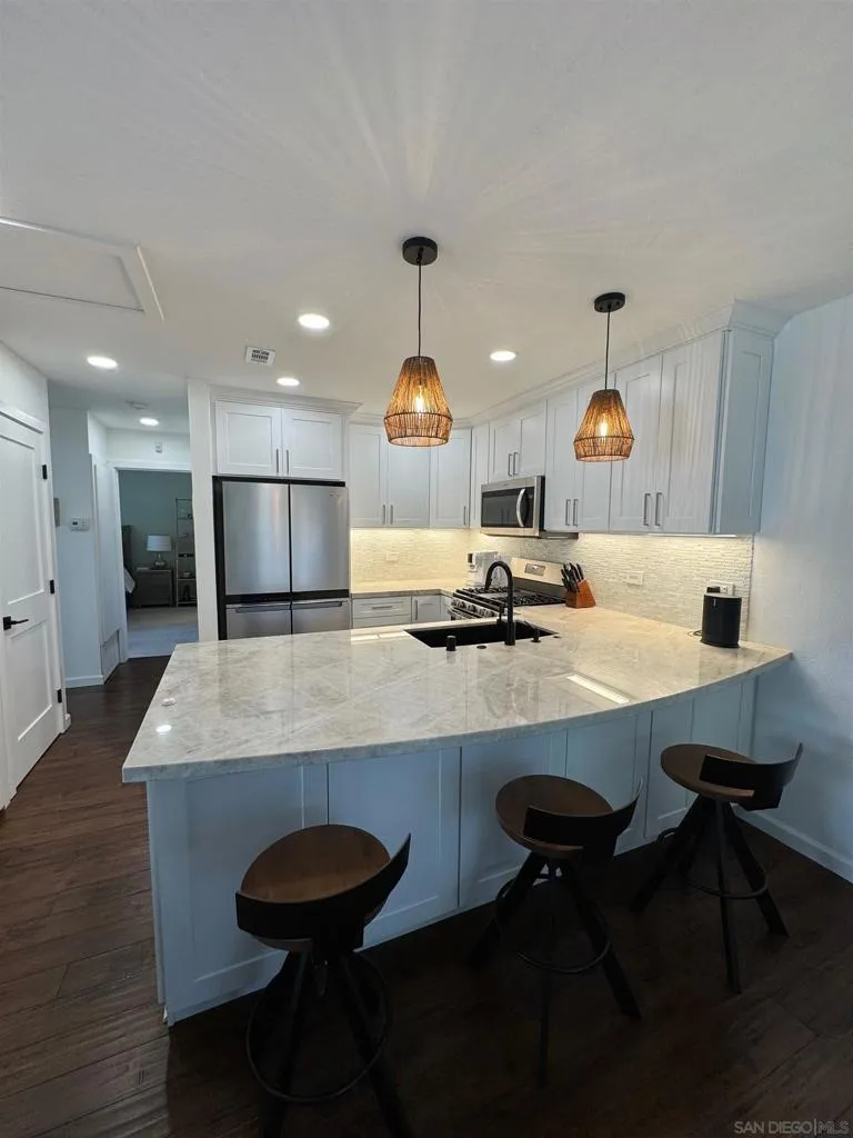 3533 Voyager San Diego, CA 92130
