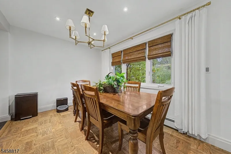 120 E Shawnee Trl Jefferson, NJ 07849