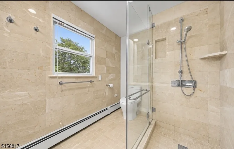 120 E Shawnee Trl Jefferson, NJ 07849