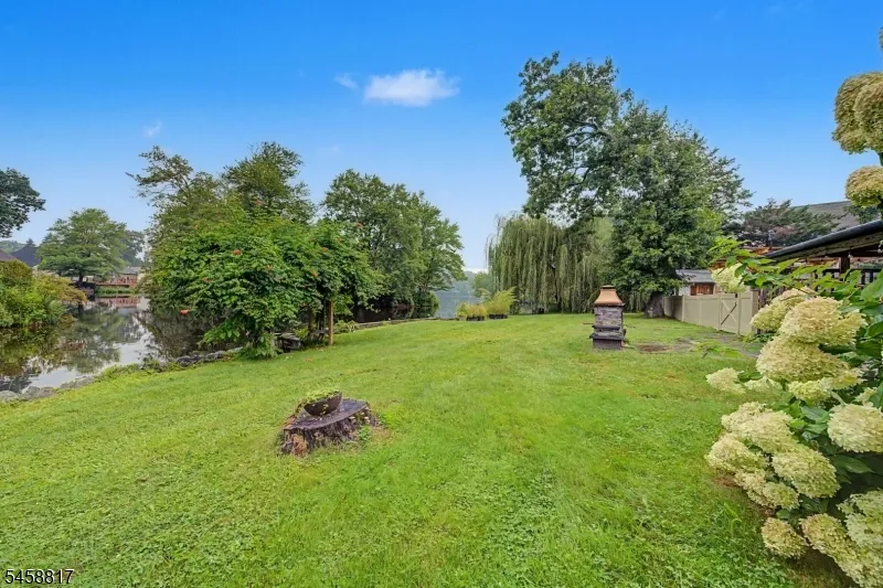 120 E Shawnee Trl Jefferson, NJ 07849