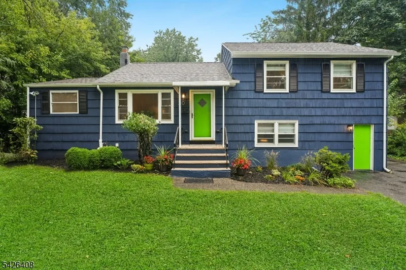 30 James St Montclair, NJ 07042