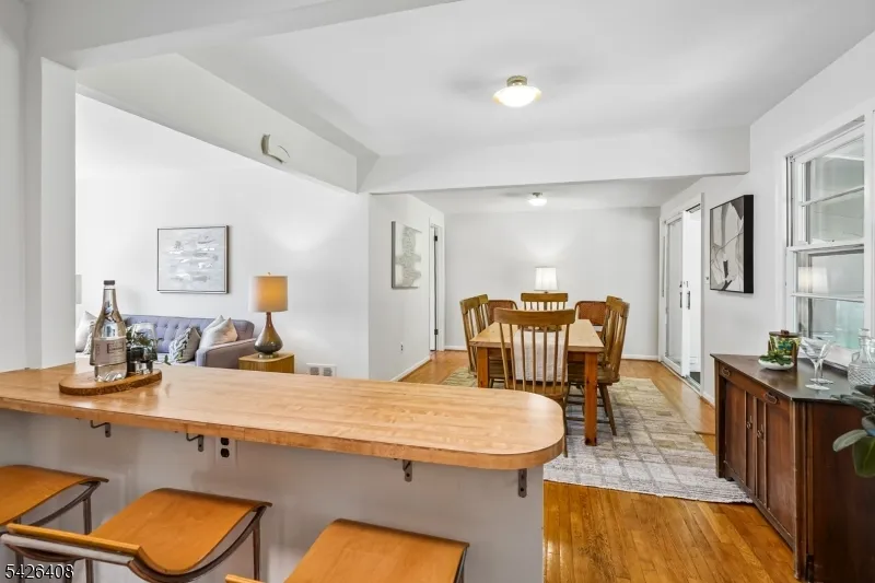 30 James St Montclair, NJ 07042