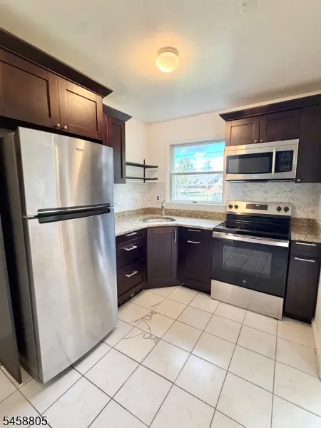 680 State Route 15 #35 Unit 35 Jefferson, NJ 07849