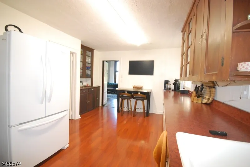 12 Island Trail Sparta, NJ 07871