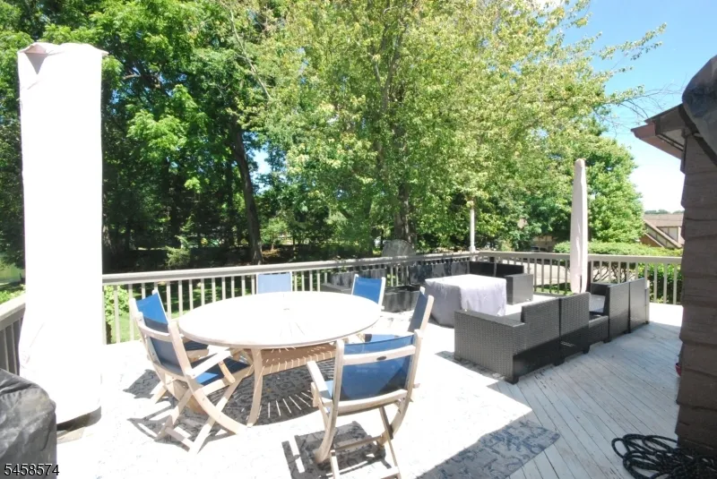 12 Island Trail Sparta, NJ 07871