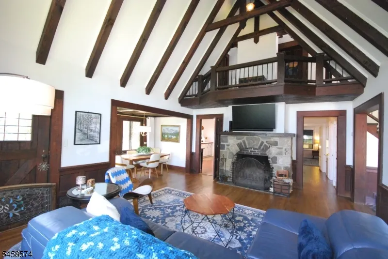 12 Island Trail Sparta, NJ 07871