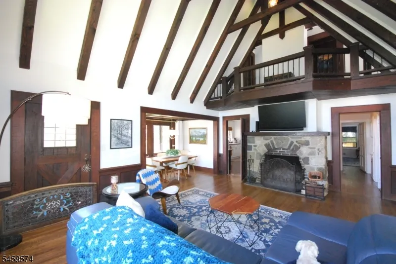12 Island Trail Sparta, NJ 07871