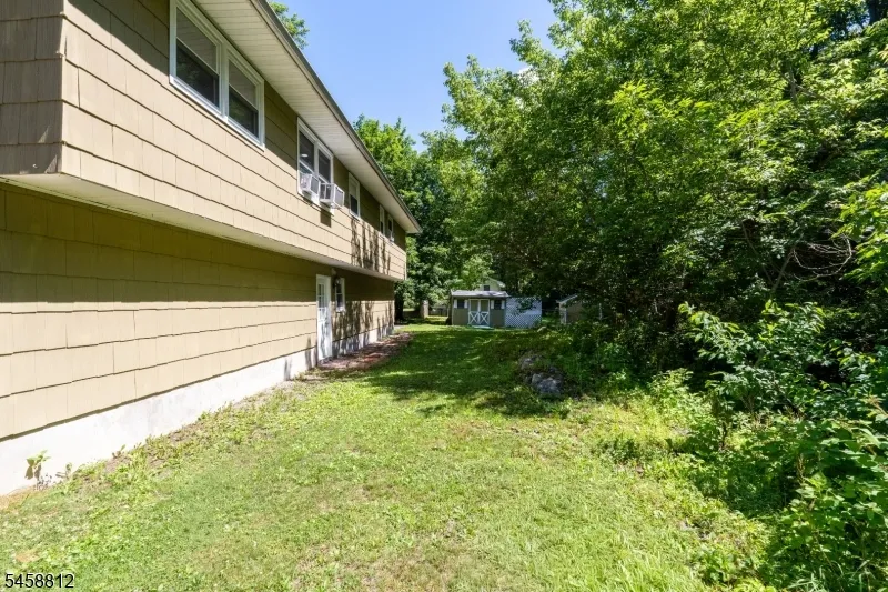 102 Andover Sparta Rd Andover, NJ 07860