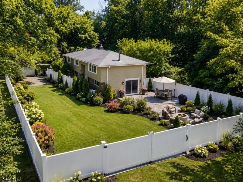 102 Andover Sparta Rd Andover, NJ 07860
