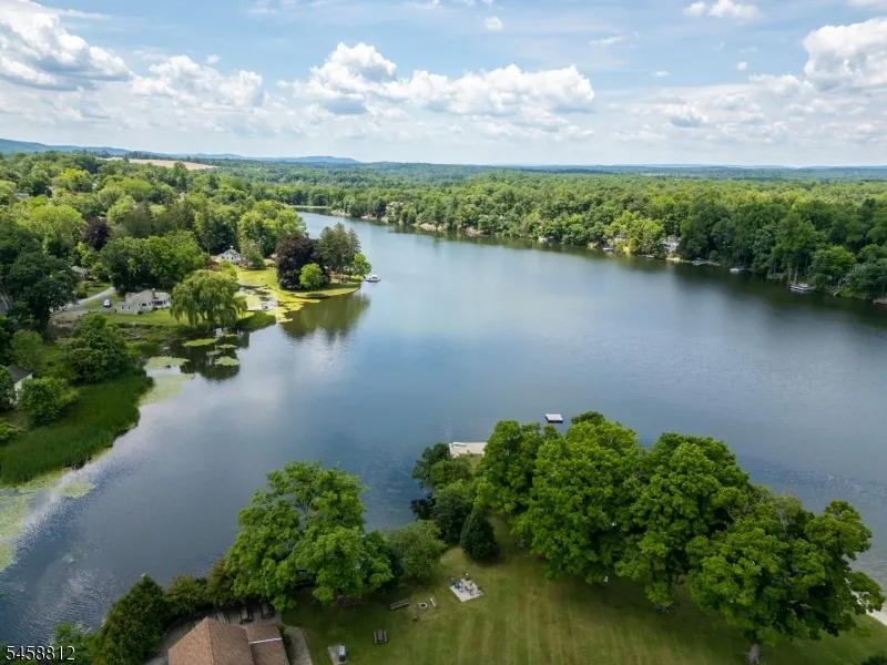 102 Andover Sparta Rd Andover, NJ 07860