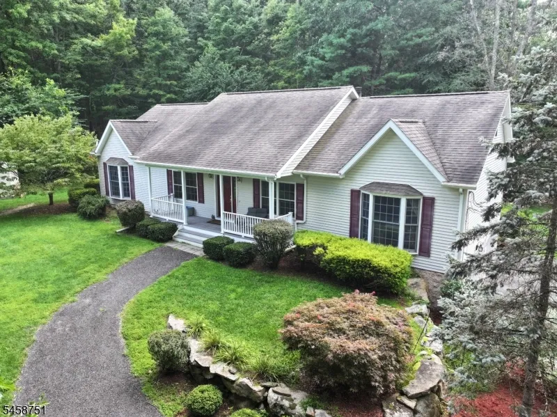 29 Millville Rd Montague, NJ 07827