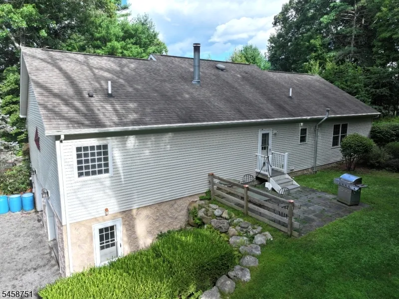 29 Millville Rd Montague, NJ 07827