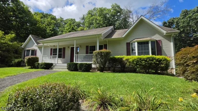 29 Millville Rd Montague, NJ 07827