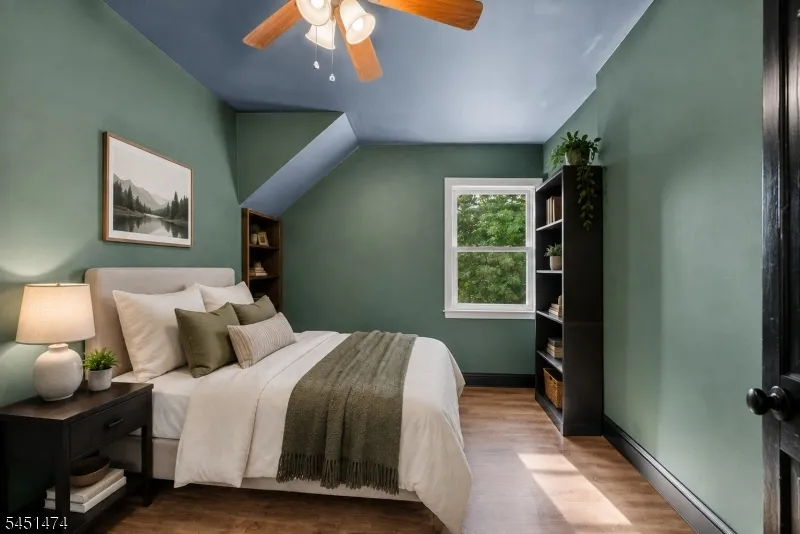 20 Shawnee Rd Hopatcong, NJ 07843
