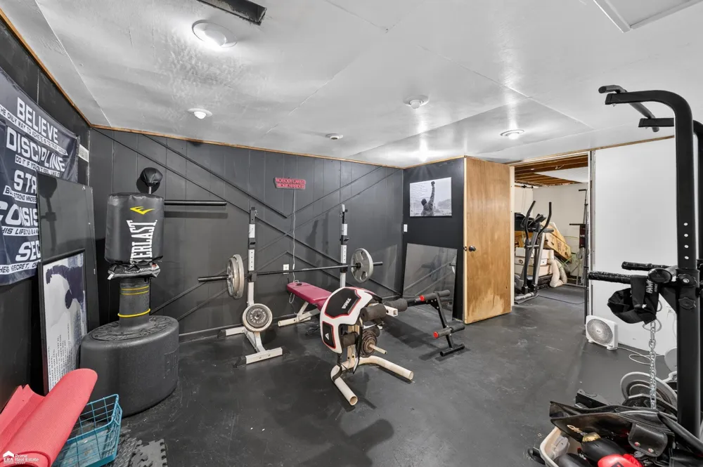 107 E Naldrette Street Durand City, MI 48429