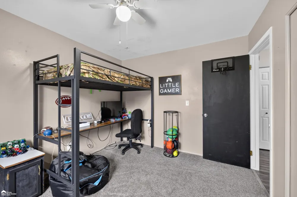 107 E Naldrette Street Durand City, MI 48429